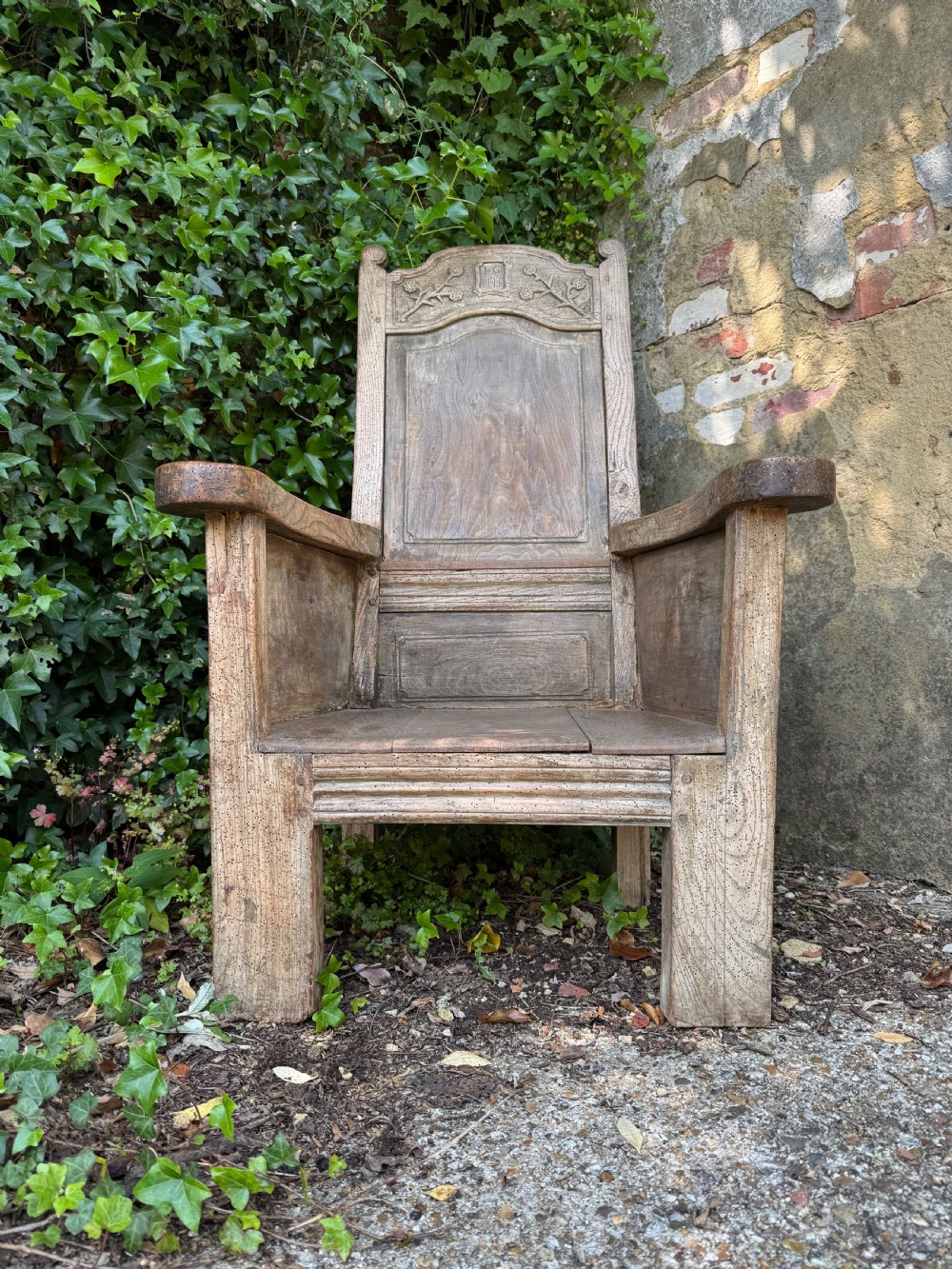 Early Elm Armchair View IV