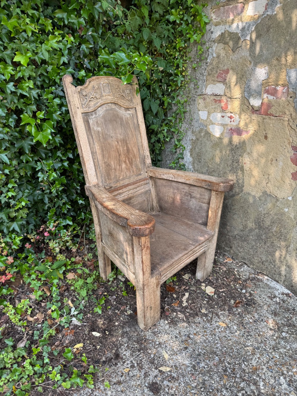 Early Elm Armchair View IX