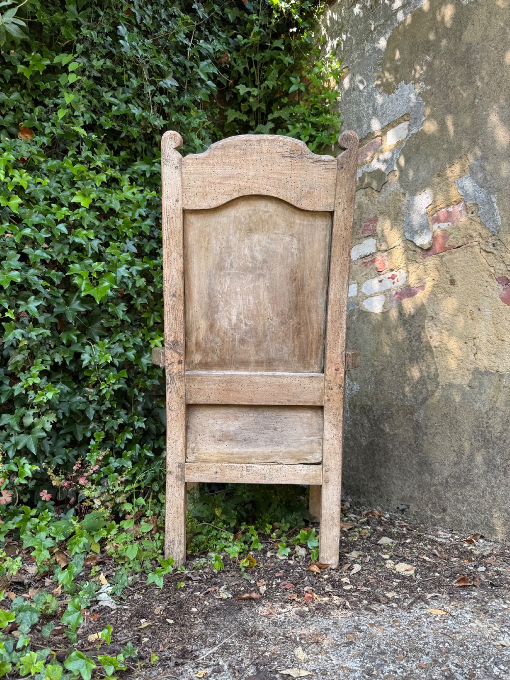 Early Elm Armchair View XIV