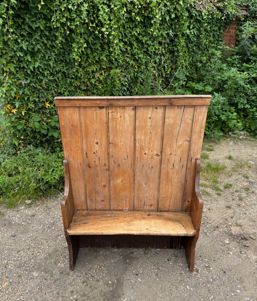 An Antique Settle View V