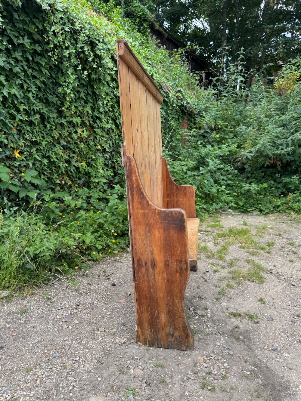 An Antique Settle View XVIII