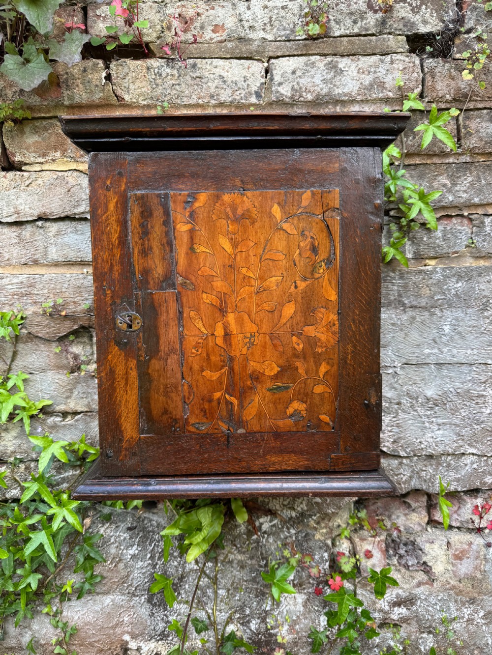 Early Spice Cupboard 
