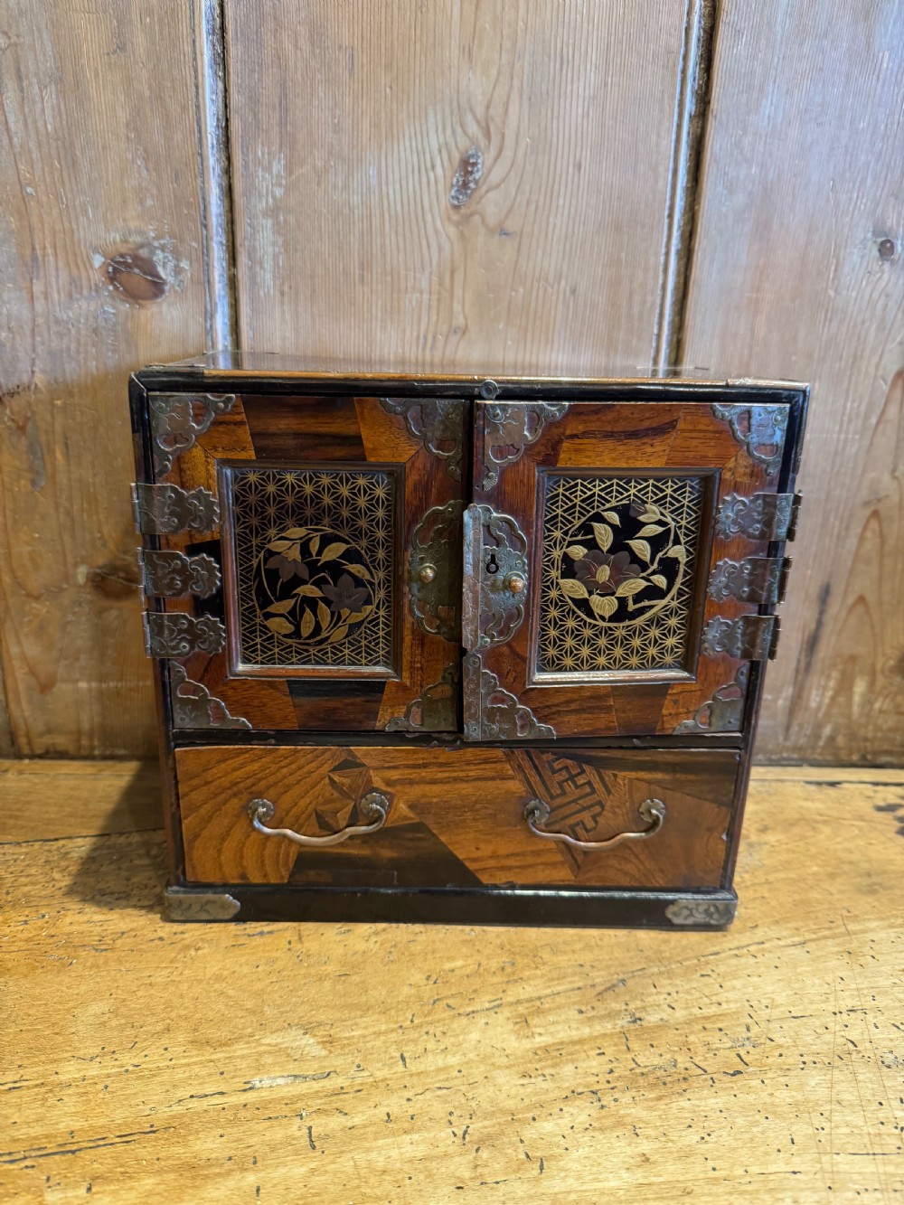 Japanese Meiji  Cabinet  View V