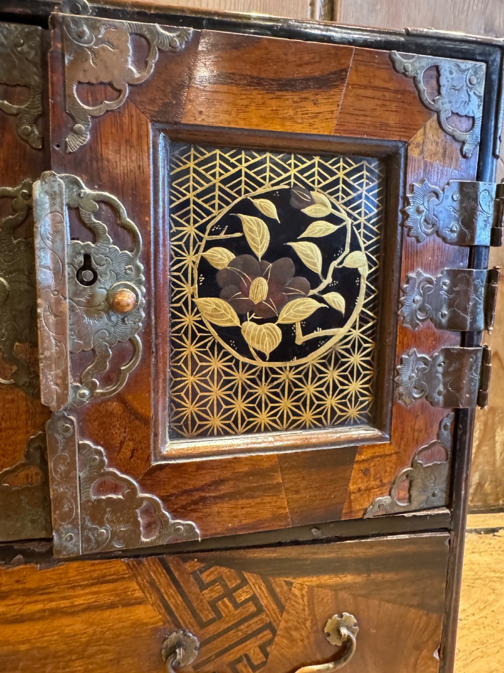 Japanese Meiji  Cabinet  View VIII