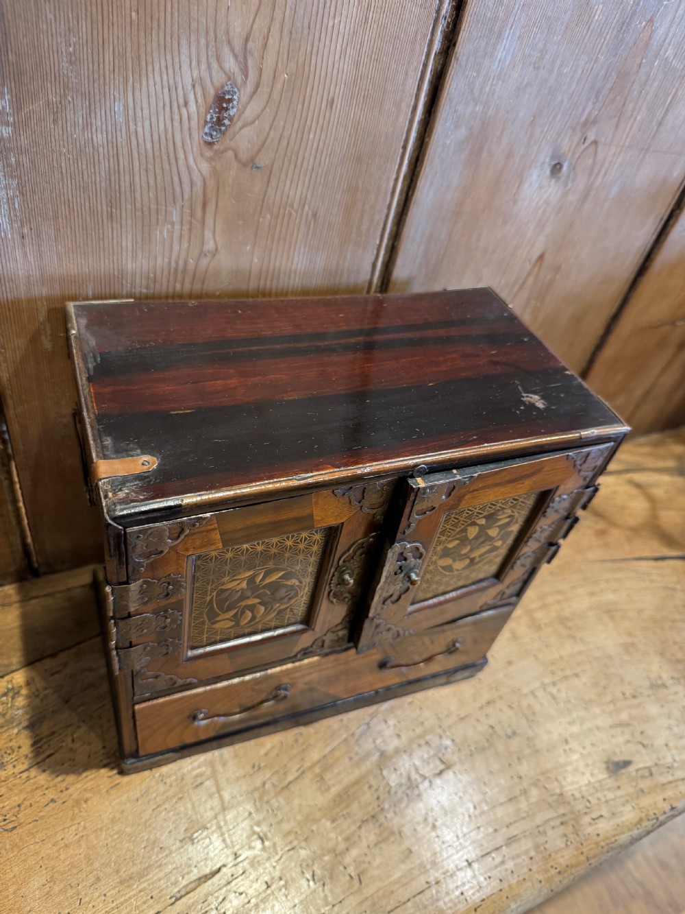 Japanese Meiji  Cabinet  View XXIII