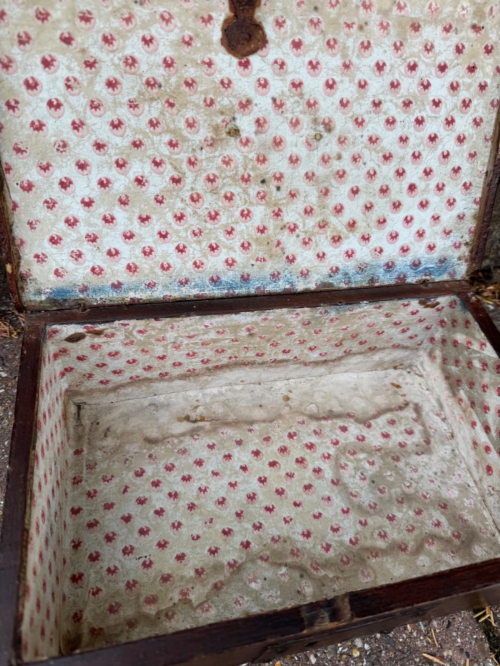 Small Early Box View VIII