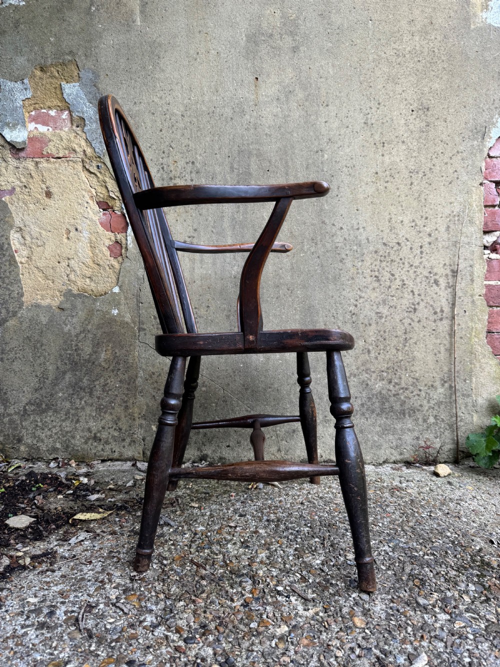 Antique Windsor Armchair  View XI