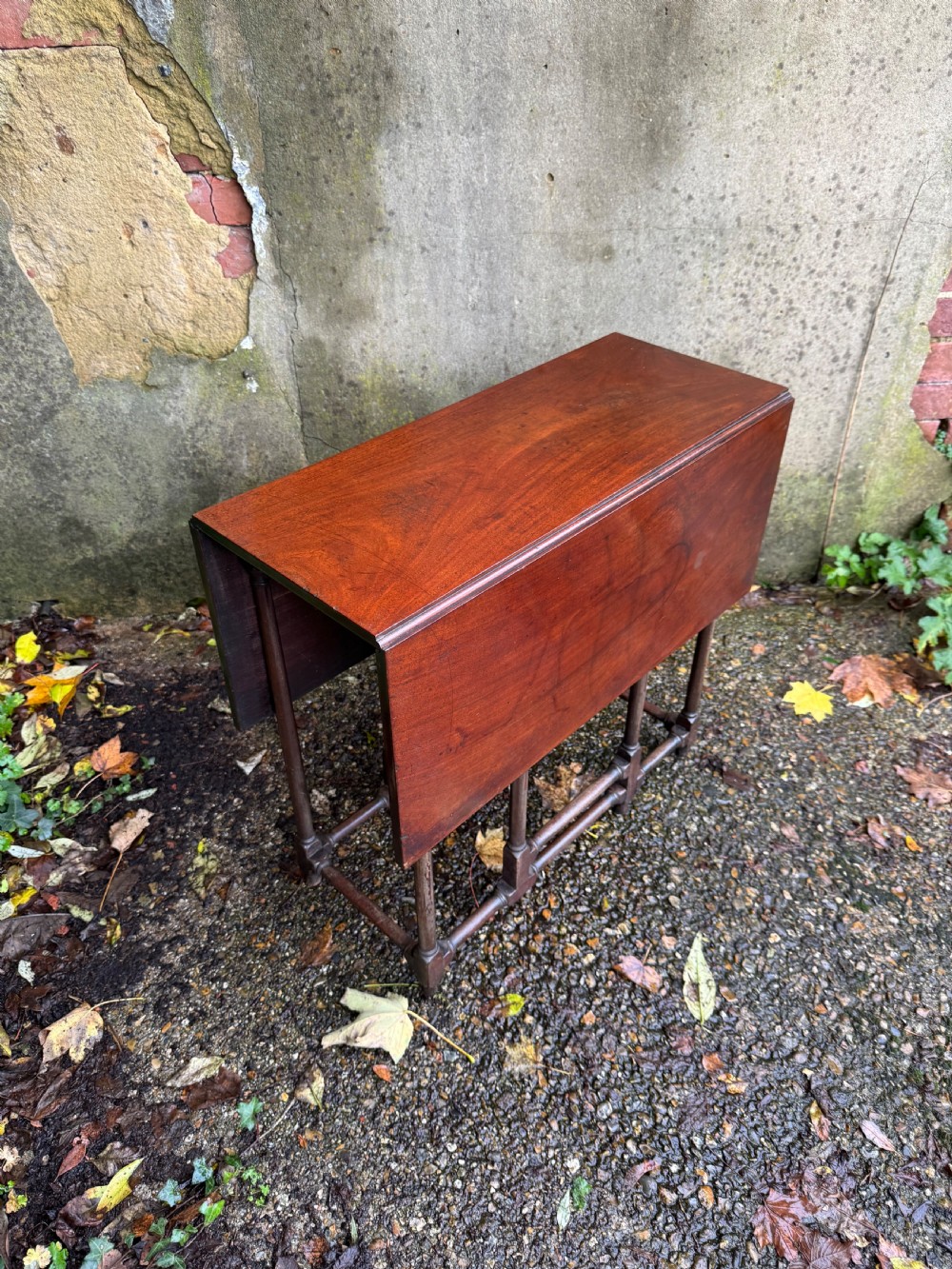 Antique ‘Spider Leg’ Table View XXIV