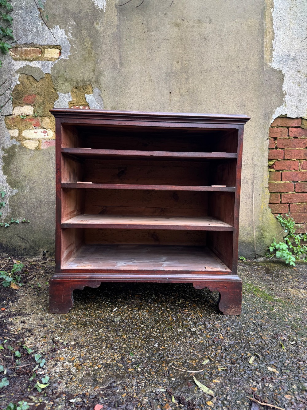 Georgian Chest of Drawers  View XVII