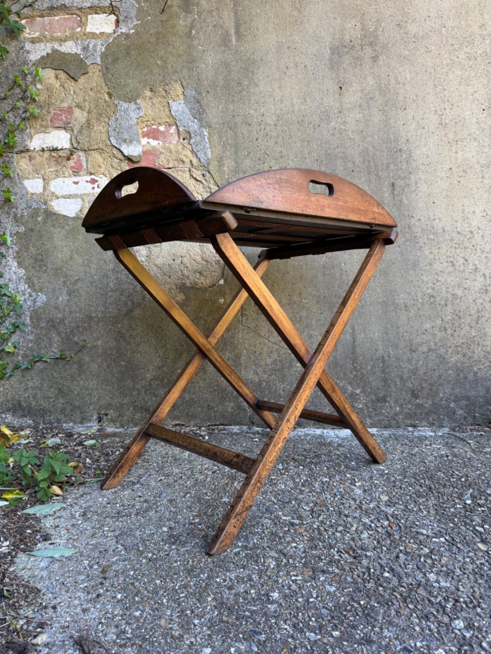 Antique Butler’s Tray View XIII
