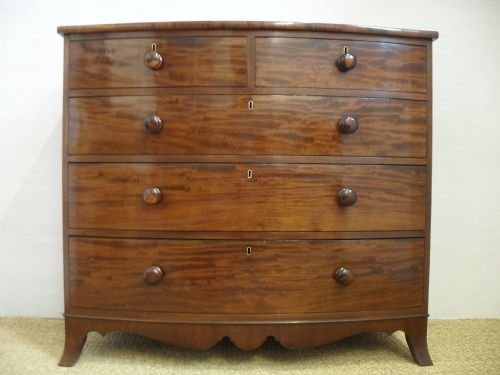 Mahogany Bow-fronted Chest of Drawers