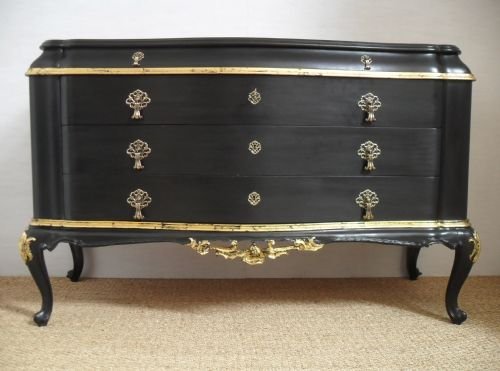 Italian Chest of Drawers