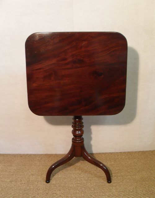 Georgian Figured Mahogany Tilt Top Tripod Lamp Table