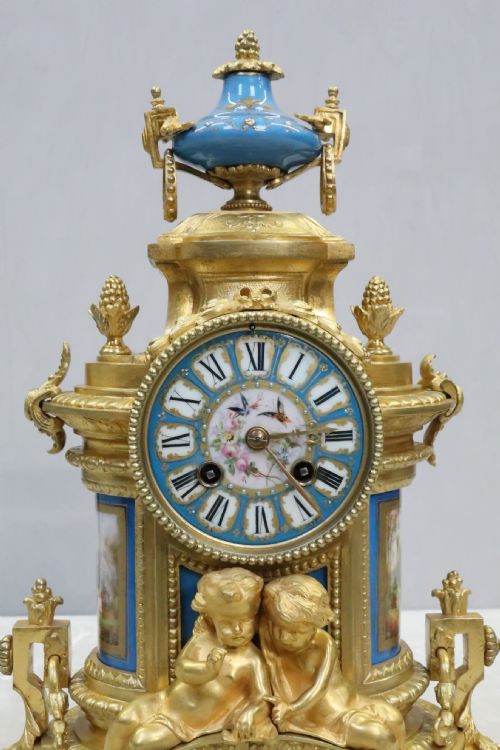 fig 1. French Napoleon III Bronze Gilt and Porcelain Mantel Clock