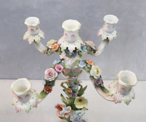 PAIR OF GERMAN SAXONY PORCELAIN CANDLESTICKS - ADDITIONAL PHOTO 5