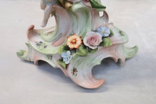 PAIR OF GERMAN SAXONY PORCELAIN CANDLESTICKS - ADDITIONAL PHOTO 7