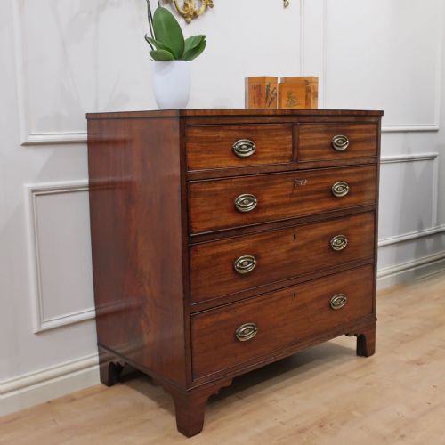 Georgian Mahogany Chest of Drawers