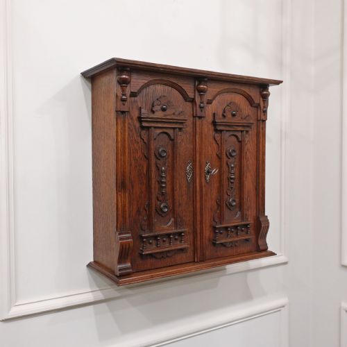 Victorian Oak Hanging Wall Cabinet