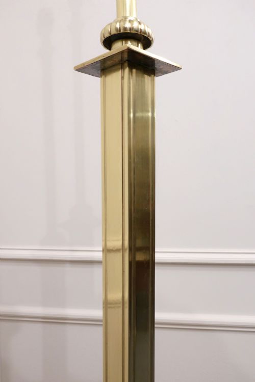 VICTORIAN BRASS STANDARD FLOOR LAMP - ADDITIONAL PHOTO 3