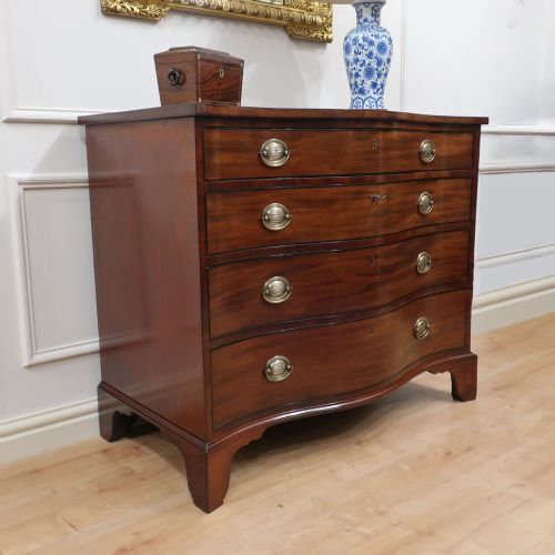 fig 1. Georgian Serpentine Fronted Mahogany Chest of Drawers