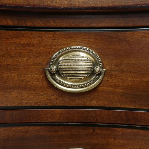 fig 2. Georgian Serpentine Fronted Mahogany Chest of Drawers