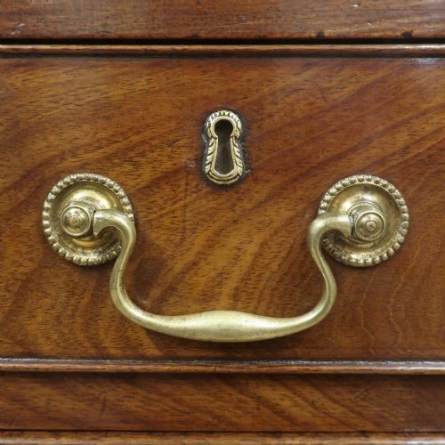 fig 2. Georgian Mahogany Chest of Drawers Attributed to Gillows