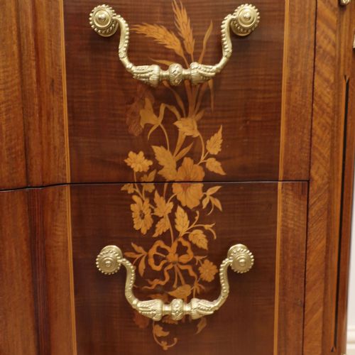 FRENCH LOUIS XVI STYLE MARQUETRY CHEST OF DRAWERS - ADDITIONAL PHOTO 6