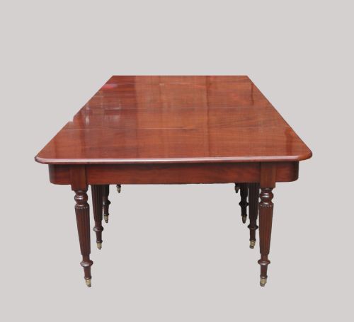 GEORGIAN MAHOGANY EXTENDING DINING TABLE ATTRIBUTED TO GILLOWS - ADDITIONAL PHOTO 1