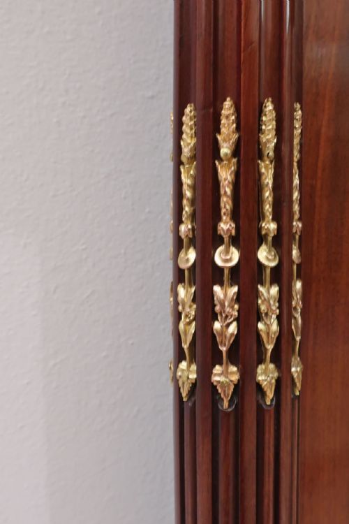 FRENCH LOUIS XVI STYLE DISPLAY CABINET ATTRIBUTED TO PAUL SORMANI - ADDITIONAL PHOTO 12