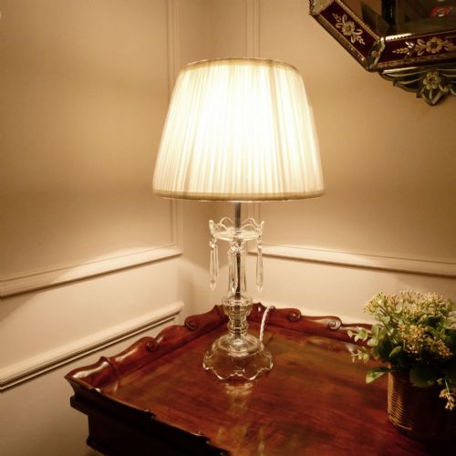 ART DECO CUT CRYSTAL GLASS TABLE LAMP - ADDITIONAL PHOTO 1