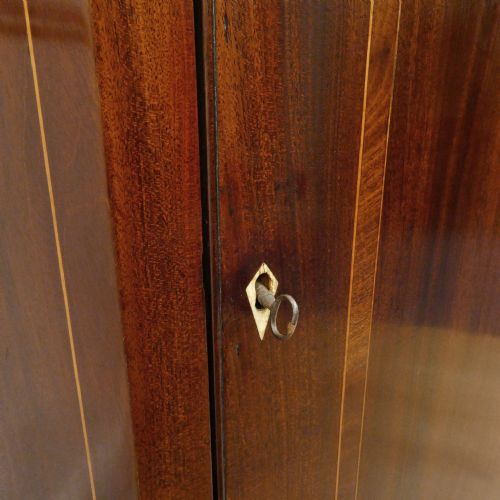GEORGIAN MAHOGANY CORNER CUPBOARD - ADDITIONAL PHOTO 6