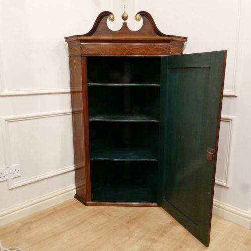 GEORGIAN MAHOGANY CORNER CUPBOARD - ADDITIONAL PHOTO 7