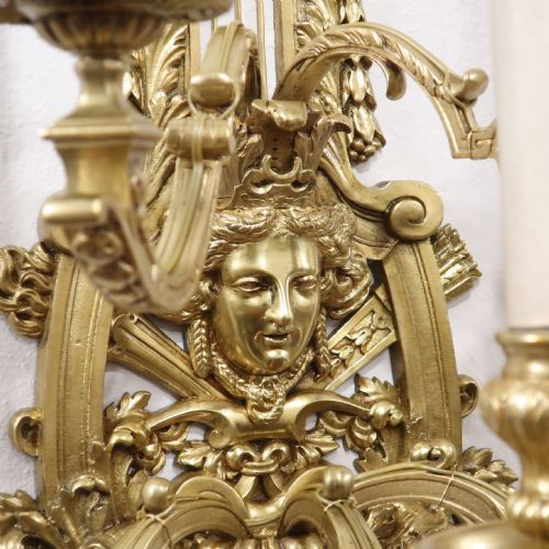 PAIR OF LOUIS XIV STYLE GILT BRONZE WALL LIGHTS - ADDITIONAL PHOTO 3