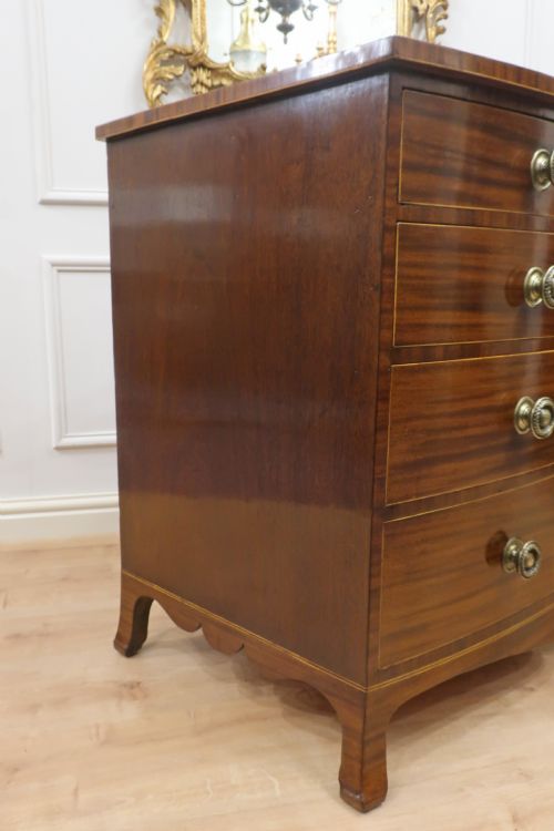 GEORGIAN MAHOGANY BOW FRONTED CHEST OF DRAWERS - ADDITIONAL PHOTO 13