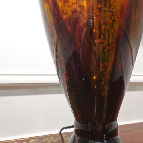 ART DECO MOTTLED GLASS TABLE LAMP IN THE STYLE OF CHARLES SCHNEIDER - ADDITIONAL PHOTO 3