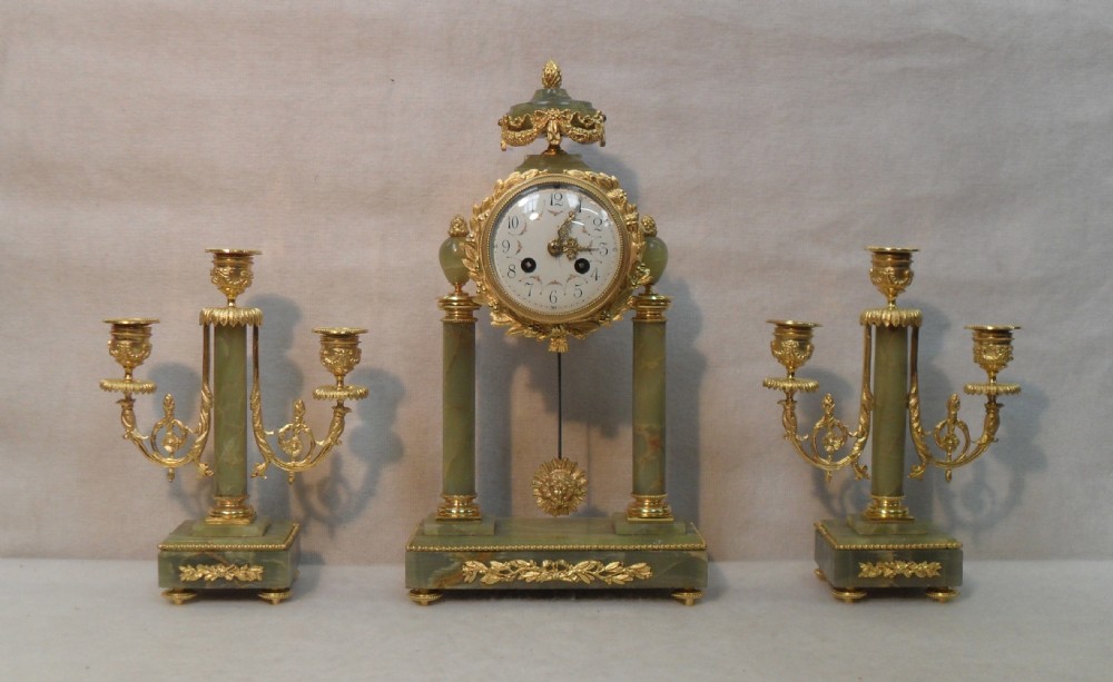 Onyx Marble Clock Set