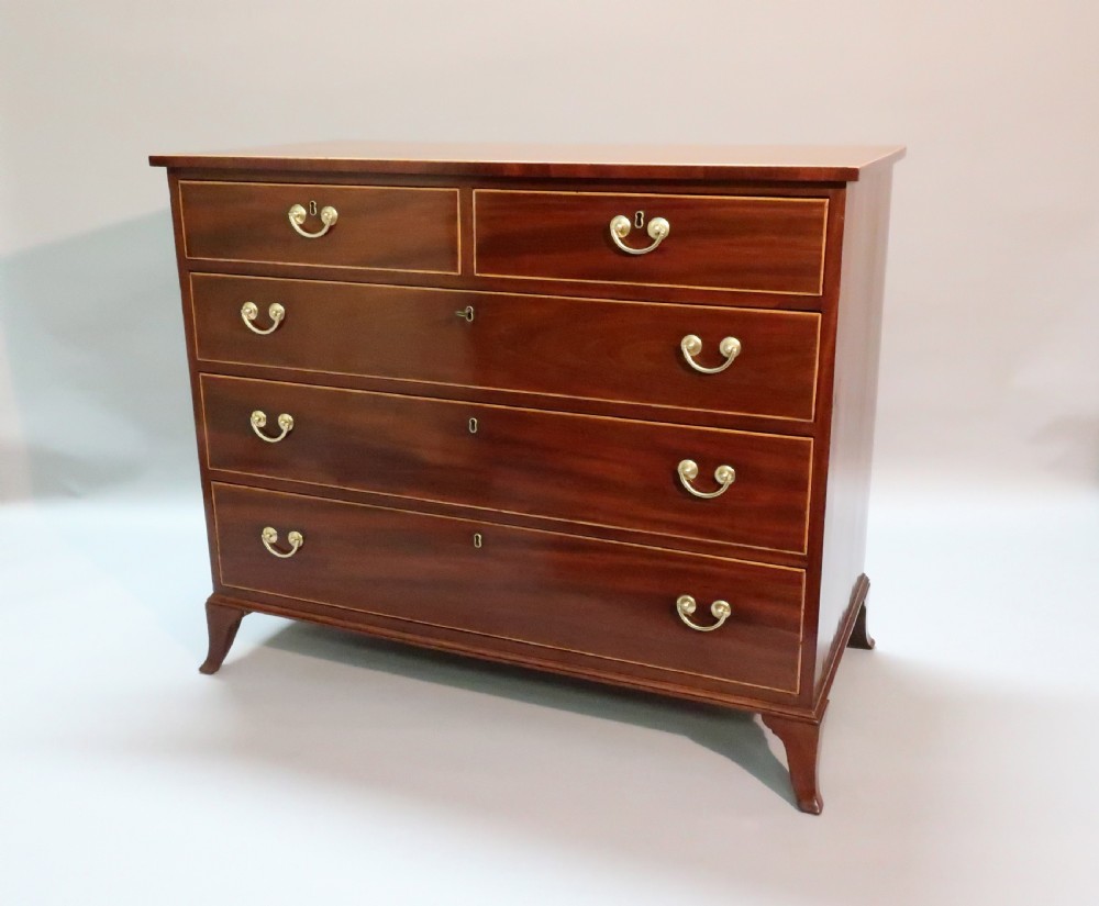 Georgian Figured Mahogany Chest of Drawers View II
