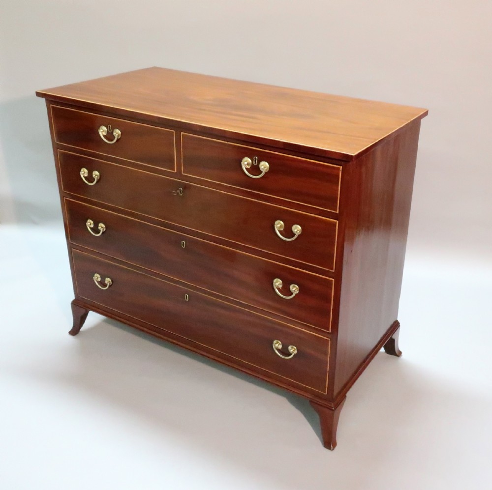 Georgian Figured Mahogany Chest of Drawers View III