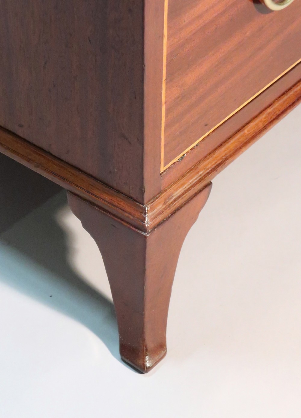 Georgian Figured Mahogany Chest of Drawers View VII