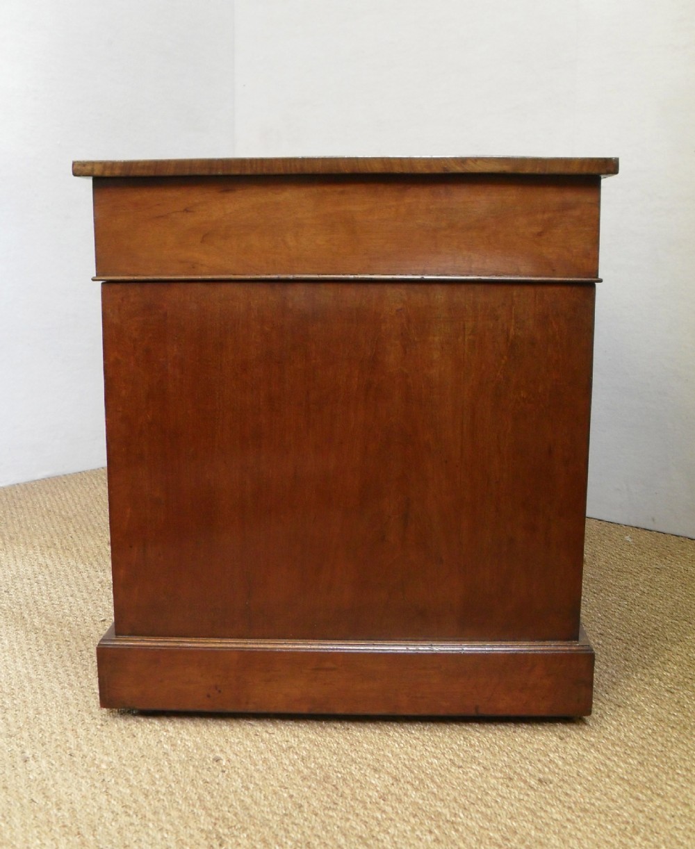 Edwardian Mahogany and Satinwood Pedestal Writing Desk View VI