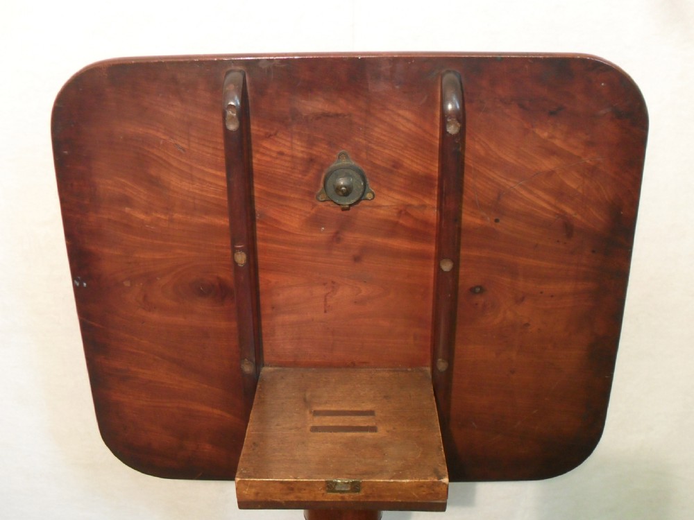 Georgian Figured Mahogany Tilt Top Tripod Lamp Table View VI