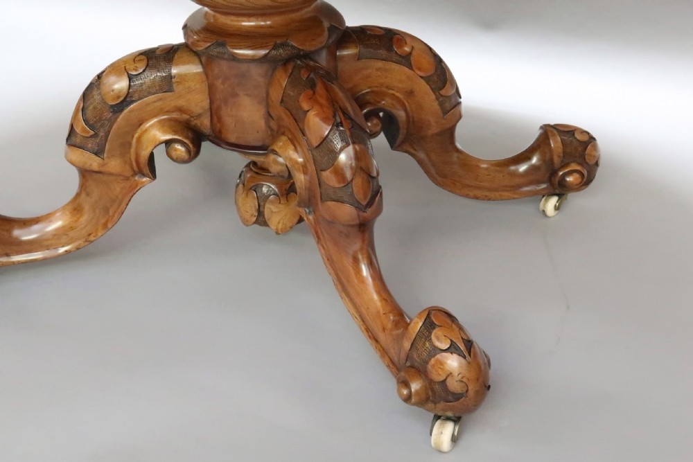Victorian Burr Walnut Dining Table  View VII