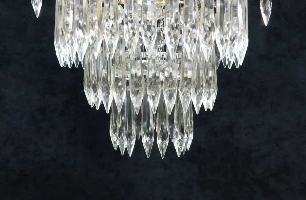Italian Art Deco three Tier Crystal Glass Chandelier View VI