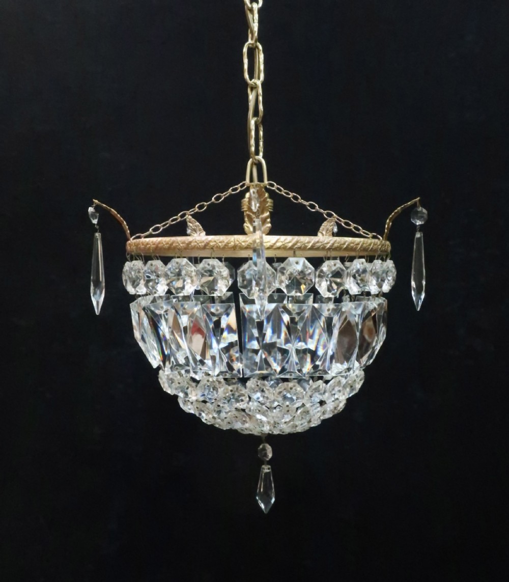 Italian Art Deco Crystal Glass Bag Chandelier
