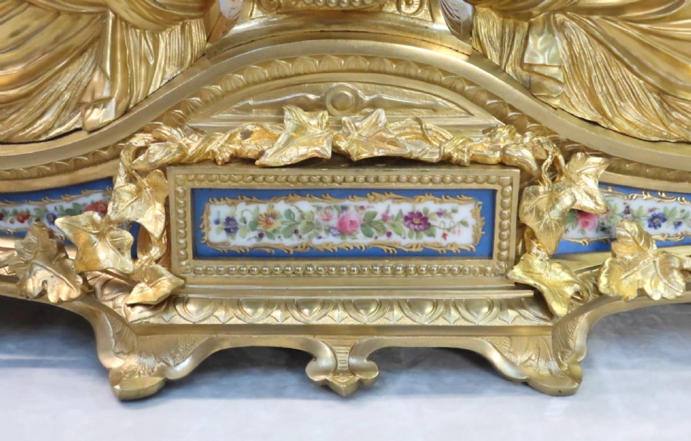 French Napoleon III Bronze Gilt Mantel Clock by Miroy Freres View VI