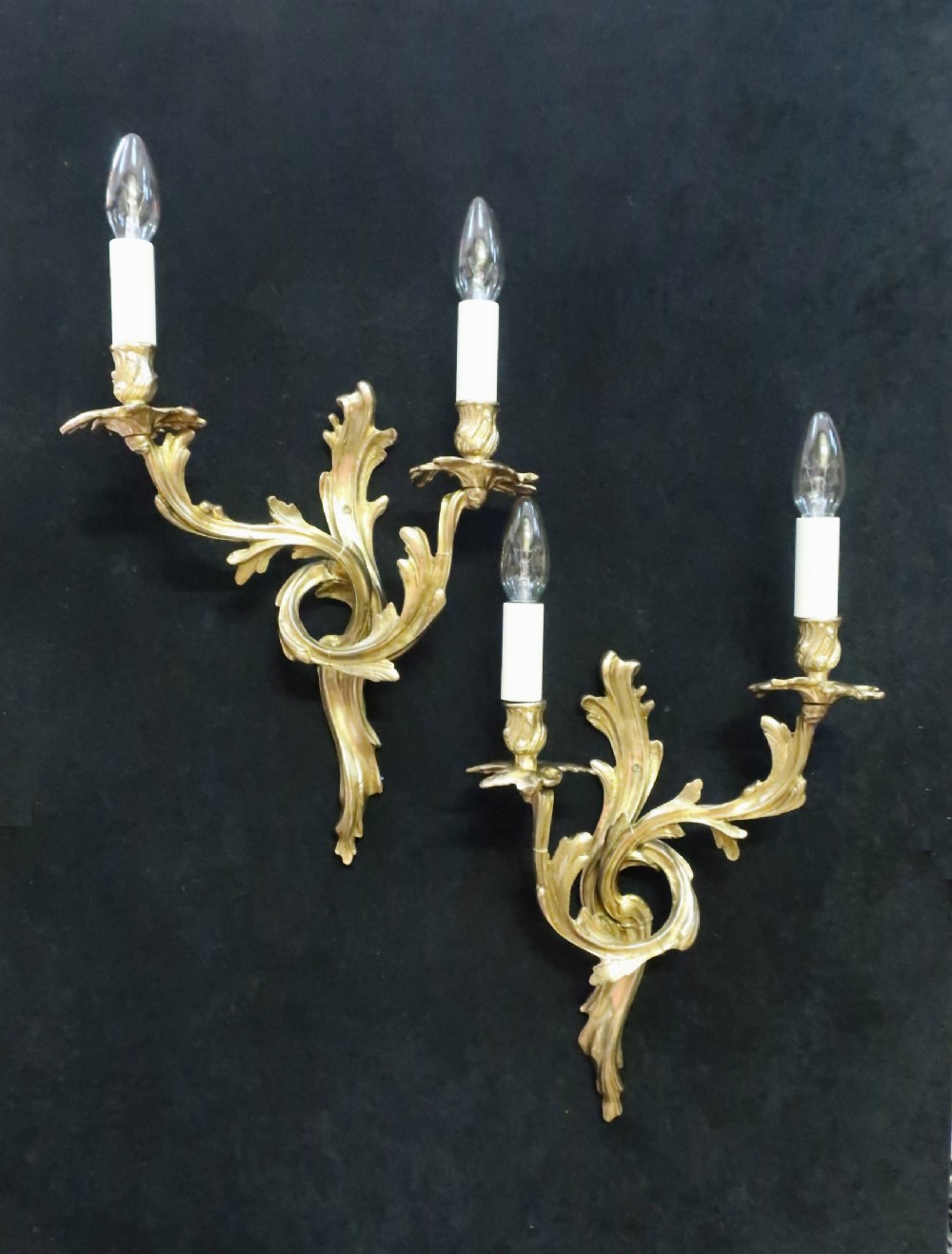 PAIR OF FRENCH GILT BRASS ROCOCO STYLE WALL LIGHTS