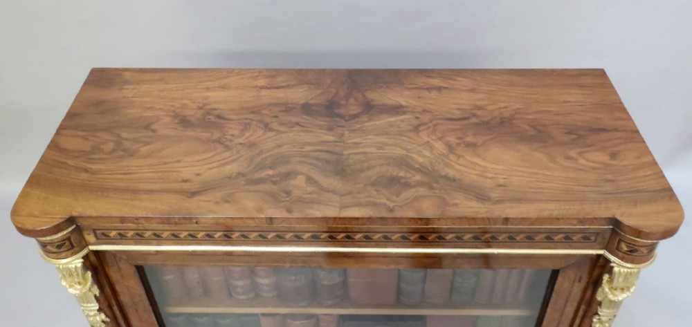 VICTORIAN FIGURED WALNUT BOOKCASE View V