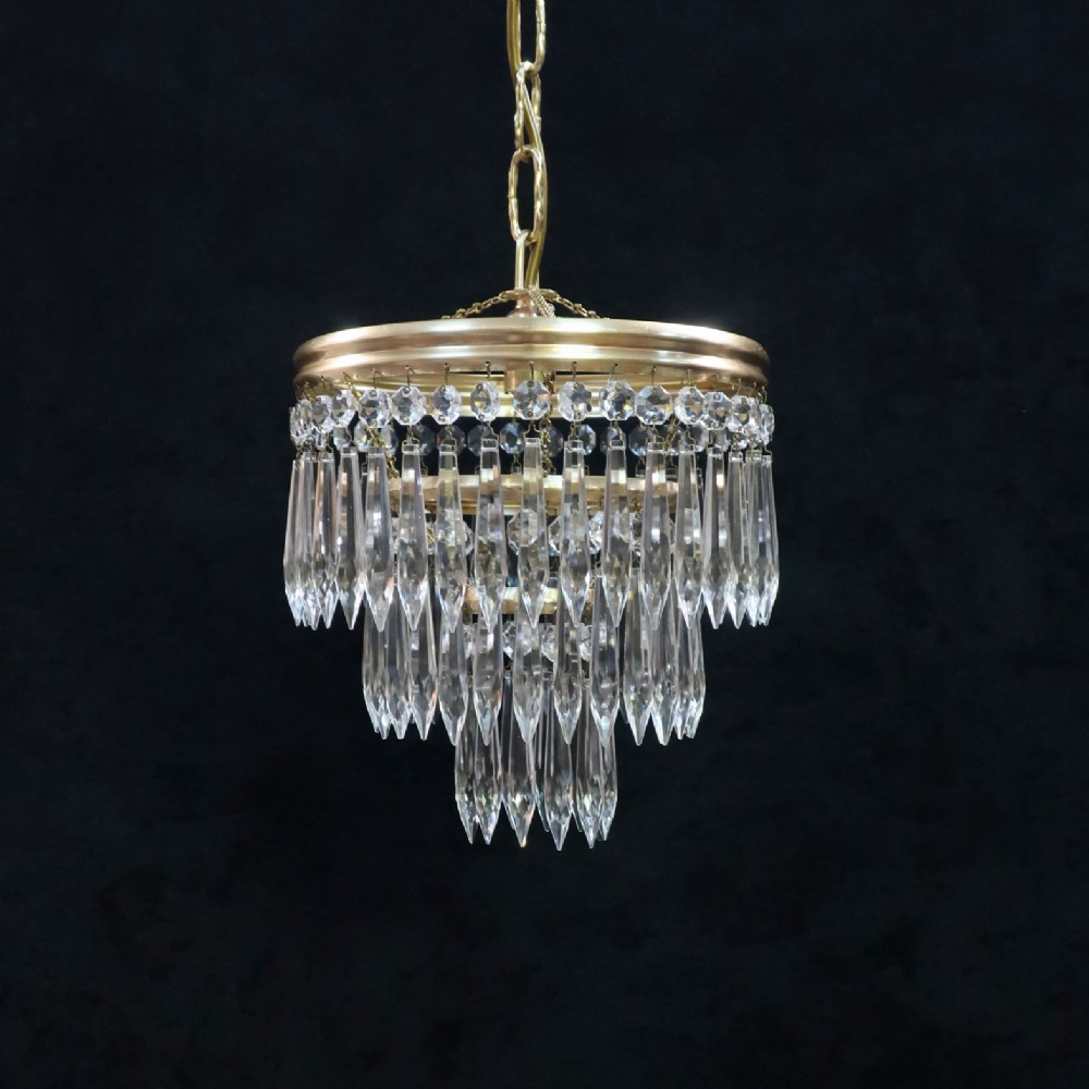ITALIAN ART DECO THREE TIER CRYSTAL GLASS CHANDELIER