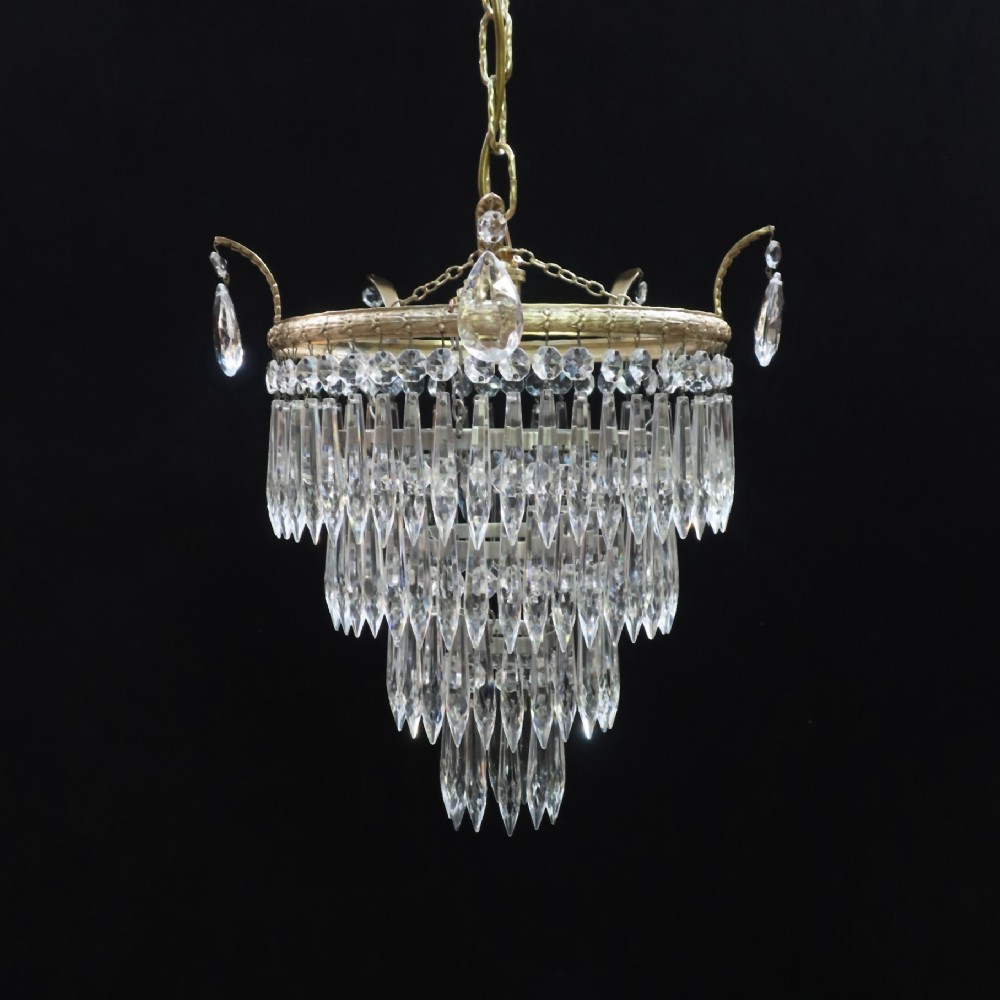 ITALIAN ART DECO FOUR TIER CRYSTAL GLASS CHANDELIER