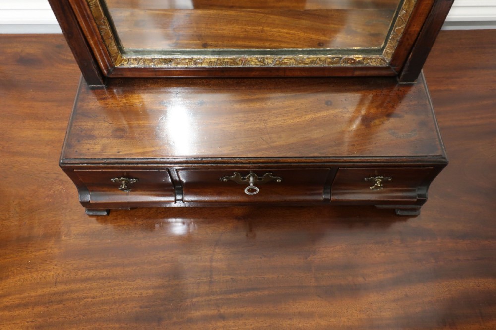 Georgian Mahogany Dressing Table Mirror View VI